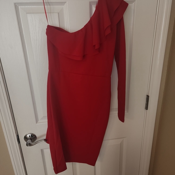 Quizz Red One Shoulder Scuba Dress - Picture 2 of 8